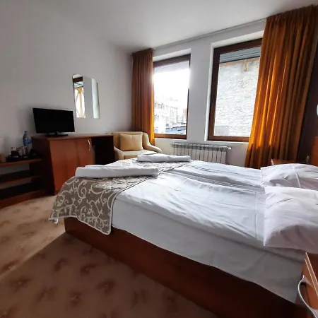 Stayinn Granat - Next To Gondola Lift バンスコ