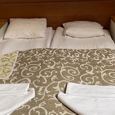 Stayinn Granat - Next To Gondola Lift バンスコ